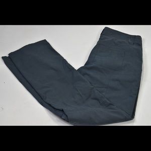 Kuhl legendary women pant size 2 Reg gray